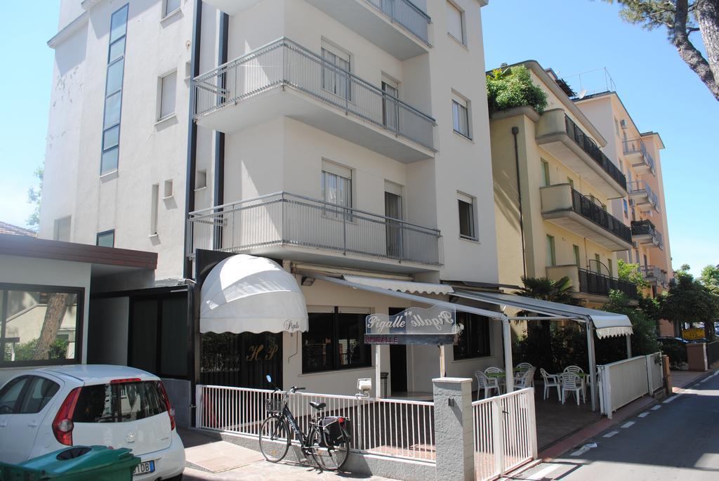 Hotel Pigalle Rimini Ngoại thất bức ảnh