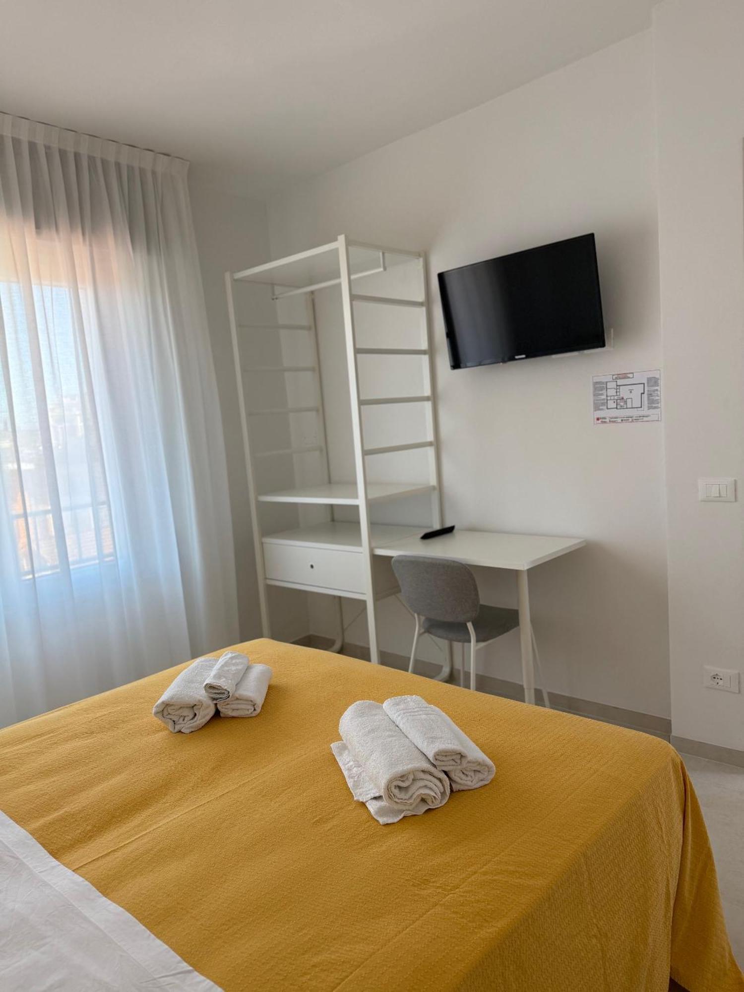 Hotel Pigalle Rimini Ngoại thất bức ảnh
