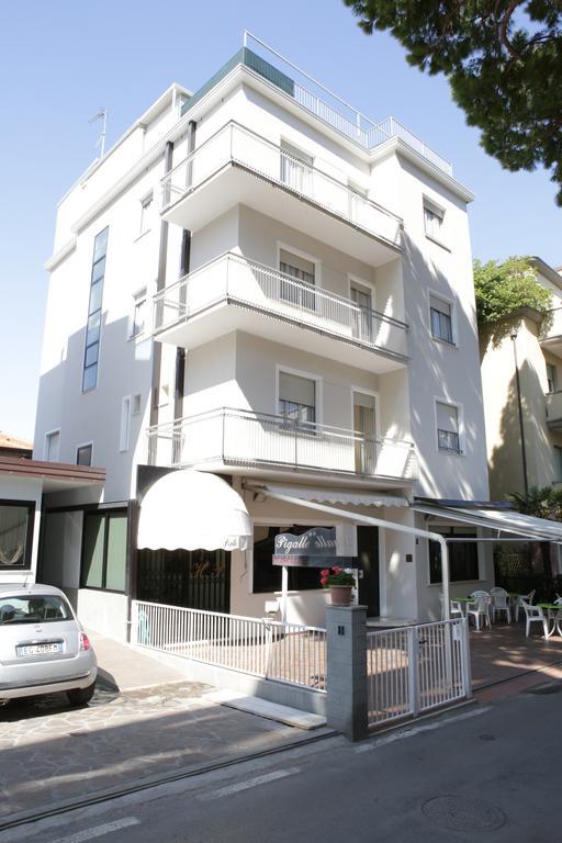 Hotel Pigalle Rimini Ngoại thất bức ảnh